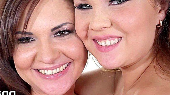 Дикая красавица занимается сексом с мужчиной по-другому