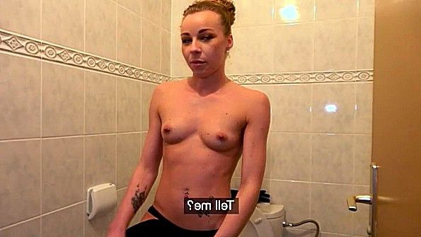 Жена пыталась воспользоваться услугами проститутки, позвонила мужу