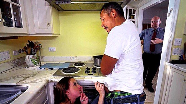 Охотник за членами ищет жёсткого траха