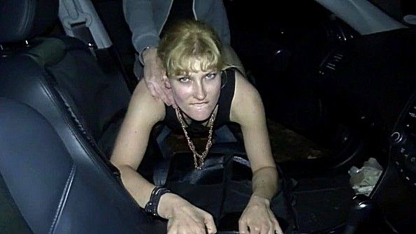 Шлюхи трахаются в ночном клубе до изнеможения