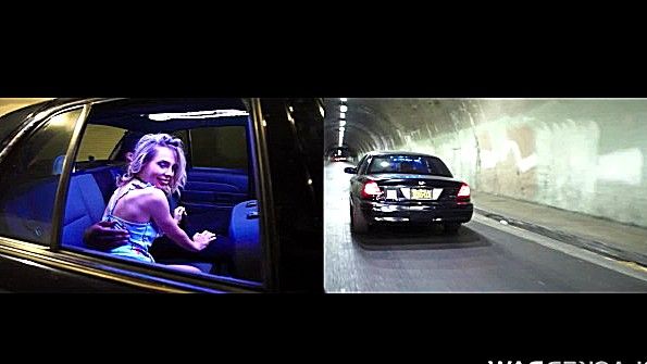 Девушка не отказалась от секса в машине