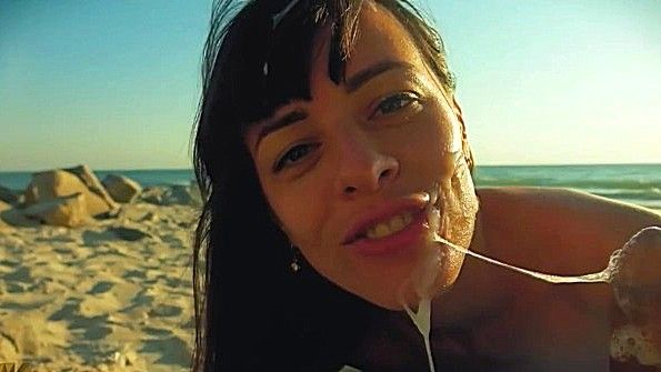 Сестра брату: Прекрати смотреть столько порно и дрочить свой член