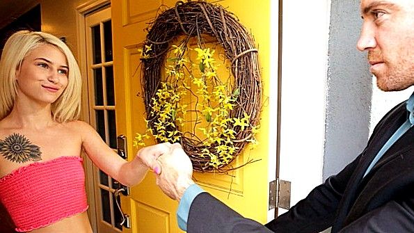 Я играю в шахматы со своим братом и чувствую, что проигрываю