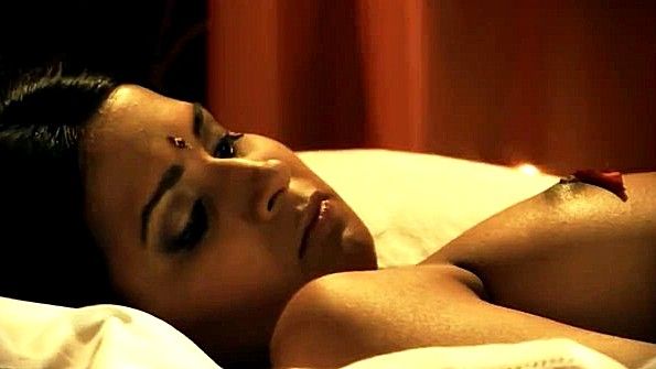 Шлюха сверху во время секса