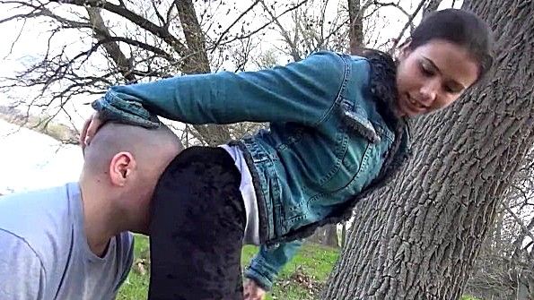 Деловая встреча переросла в бурный секс