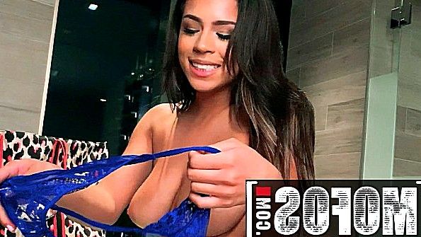 Пассажир предложил таксисту секс