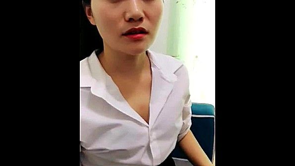 Врач осмотрел пациентку и вступил с ней в половую связь