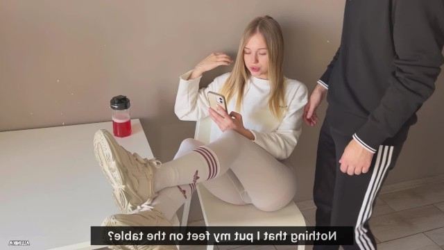 Арабская красавица боится большого черного члена