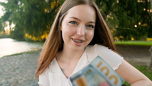 Очень узкая вагина - трудное проникновение