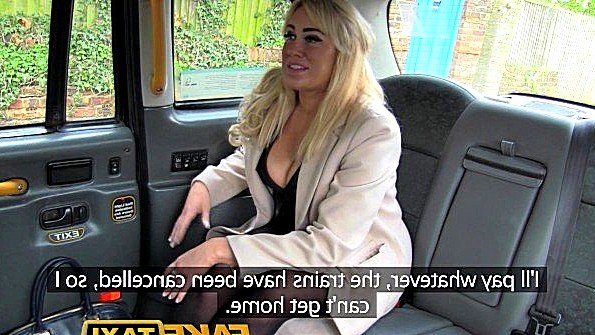 Первый член во влагалище, второй сразу в задницу